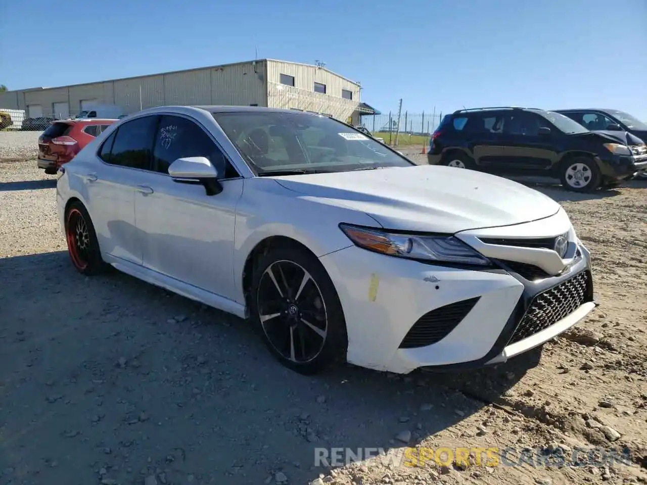 1 Photograph of a damaged car 4T1B61HKXKU834559 TOYOTA CAMRY 2019