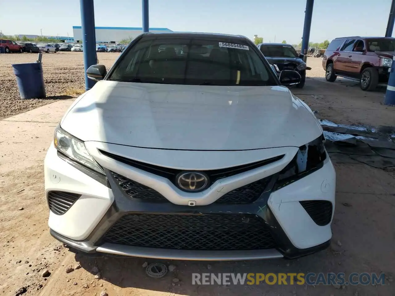 5 Photograph of a damaged car 4T1BZ1HK0KU028656 TOYOTA CAMRY 2019