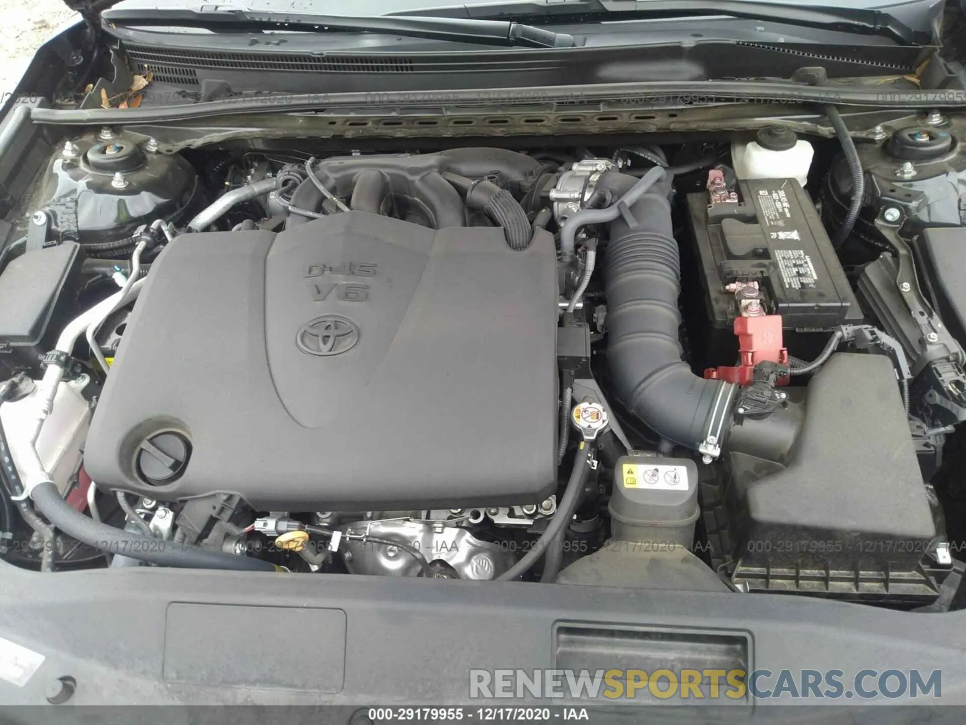 10 Photograph of a damaged car 4T1BZ1HK1KU022297 TOYOTA CAMRY 2019