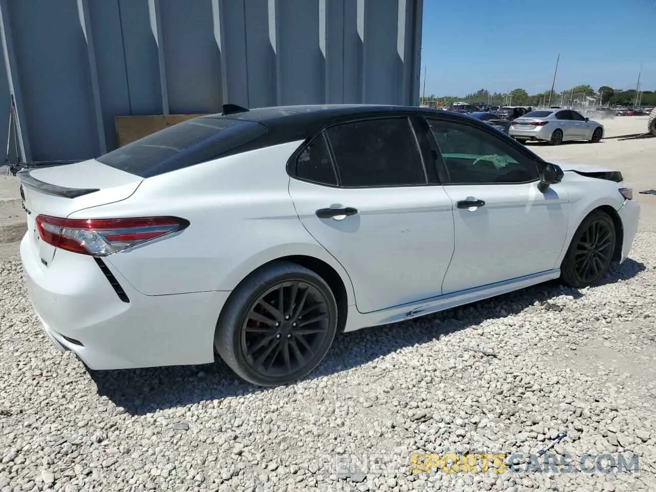 3 Photograph of a damaged car 4T1BZ1HK1KU022901 TOYOTA CAMRY 2019