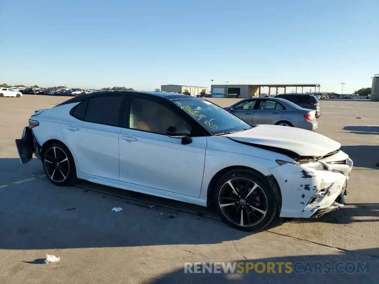 9 Photograph of a damaged car 4T1BZ1HK1KU025541 TOYOTA CAMRY 2019