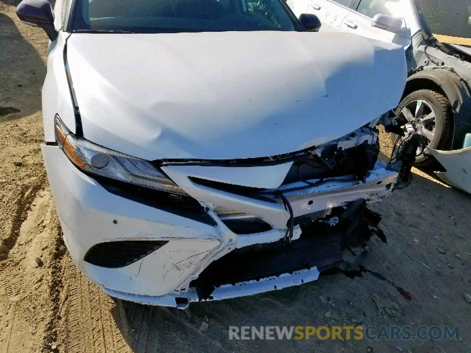 9 Photograph of a damaged car 4T1BZ1HK1KU025877 TOYOTA CAMRY 2019