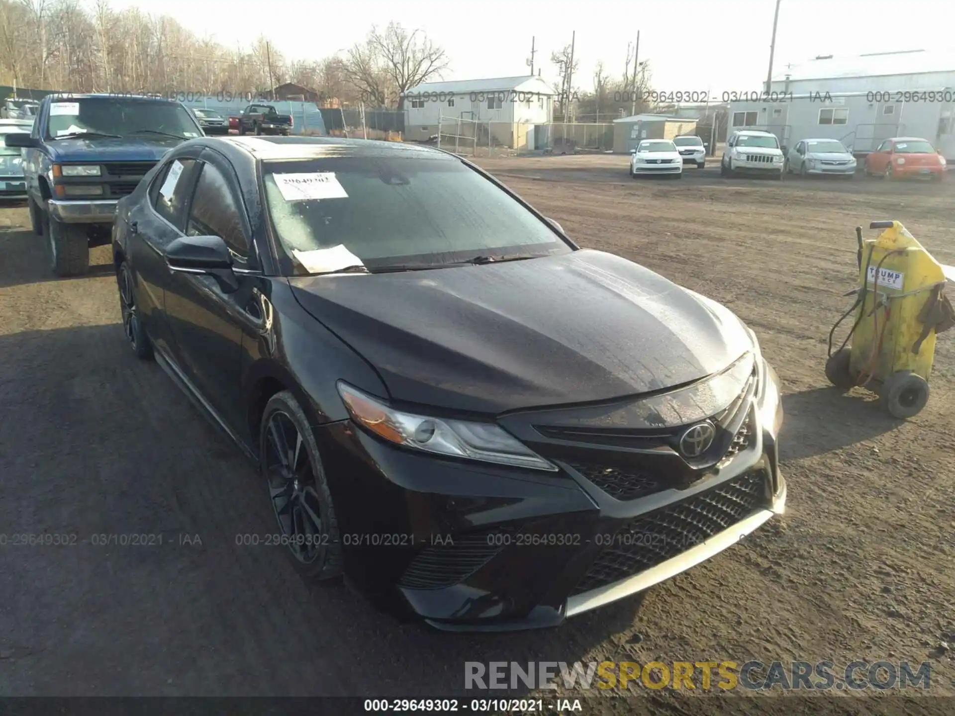 1 Photograph of a damaged car 4T1BZ1HK1KU026253 TOYOTA CAMRY 2019