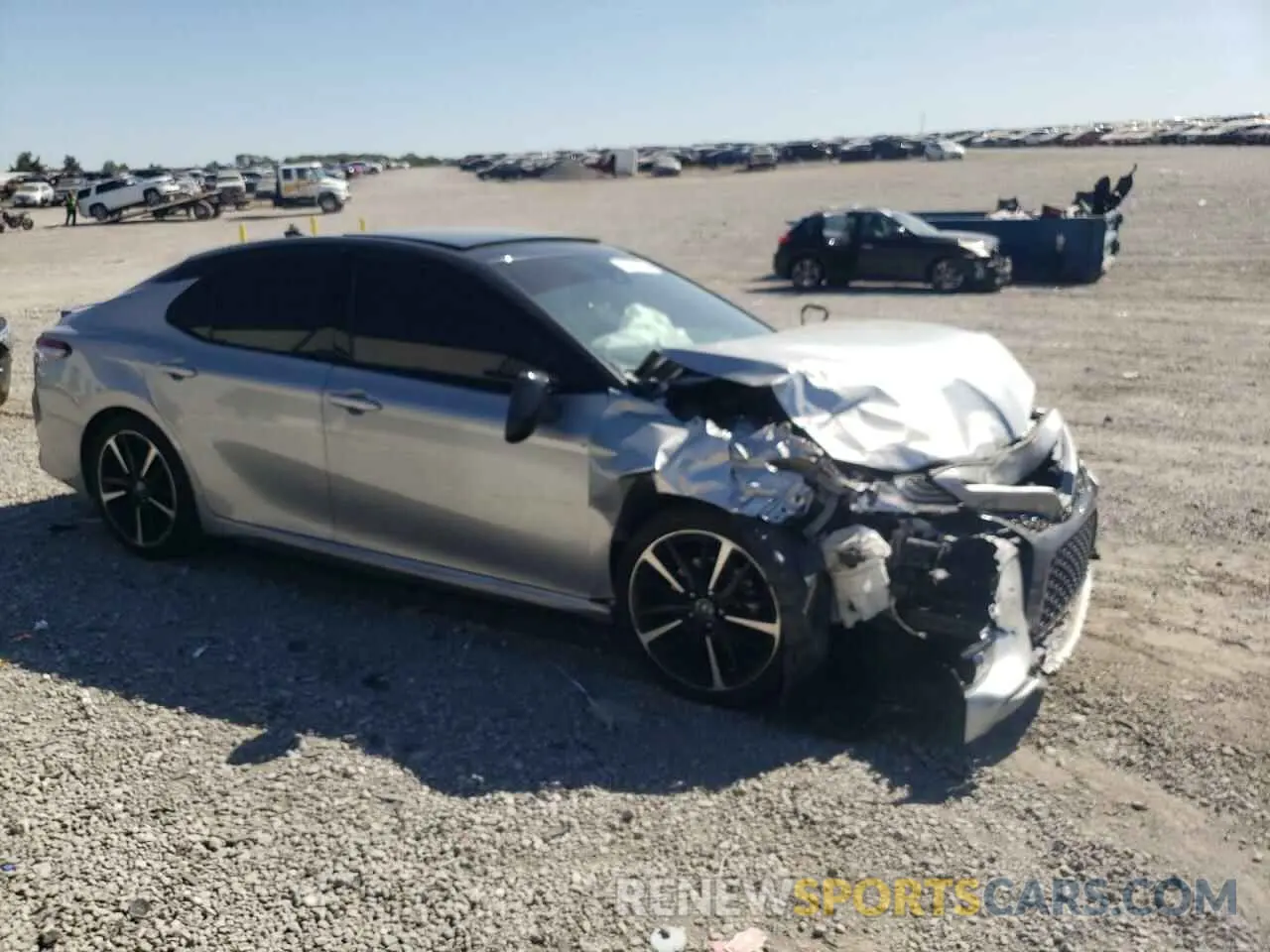 4 Photograph of a damaged car 4T1BZ1HK1KU029881 TOYOTA CAMRY 2019