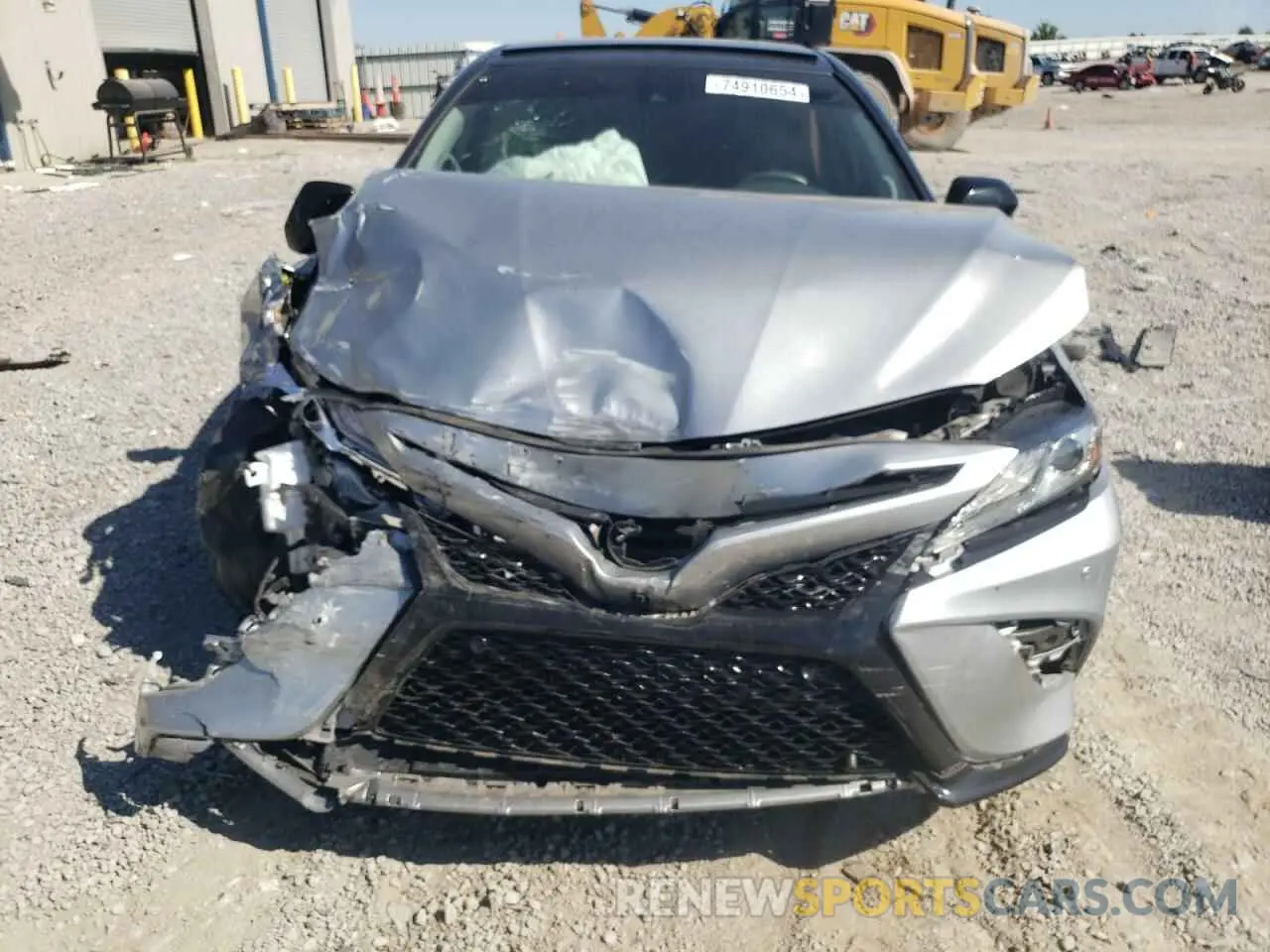 5 Photograph of a damaged car 4T1BZ1HK1KU029881 TOYOTA CAMRY 2019