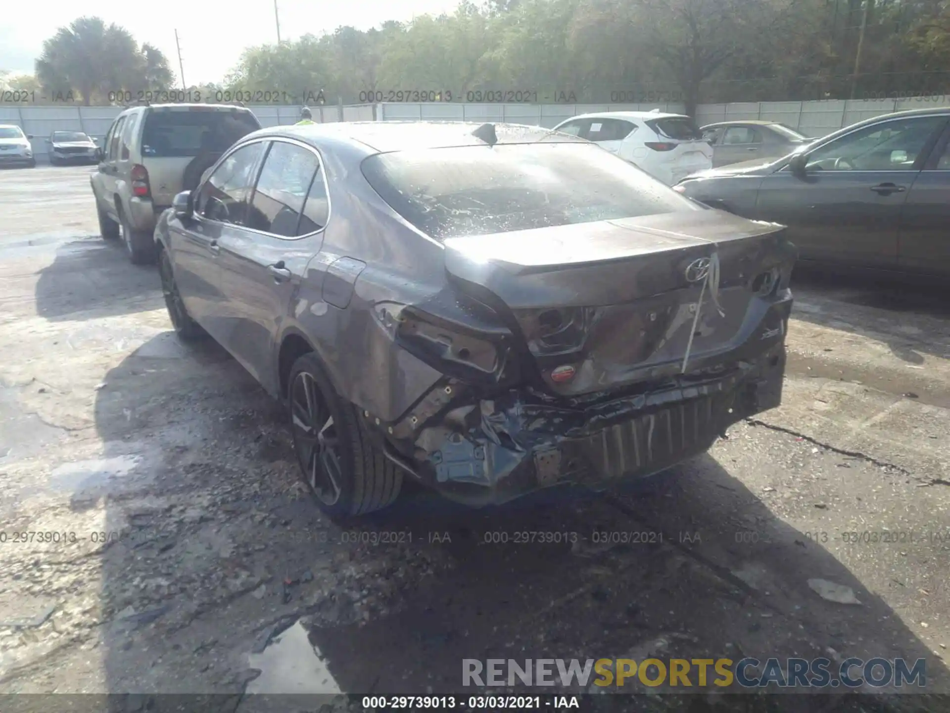 3 Photograph of a damaged car 4T1BZ1HK1KU031887 TOYOTA CAMRY 2019