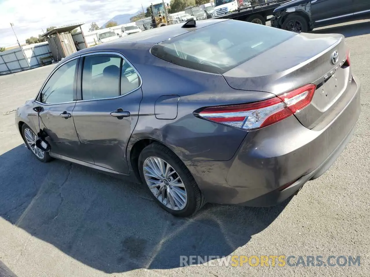 2 Photograph of a damaged car 4T1BZ1HK2KU022194 TOYOTA CAMRY 2019