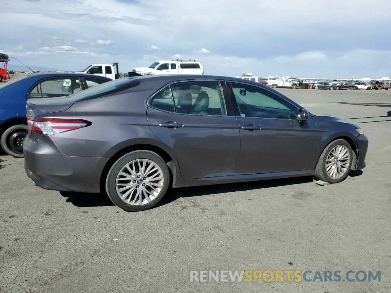 3 Photograph of a damaged car 4T1BZ1HK2KU022194 TOYOTA CAMRY 2019
