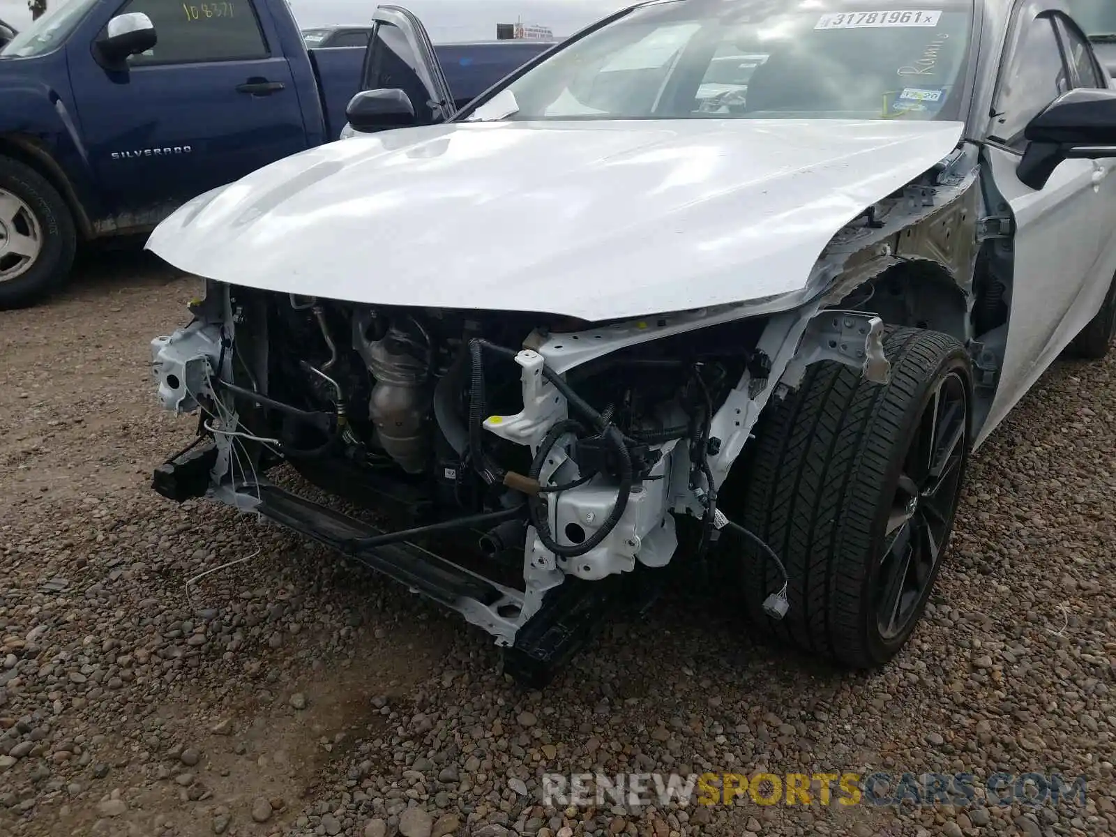 9 Photograph of a damaged car 4T1BZ1HK2KU024480 TOYOTA CAMRY 2019