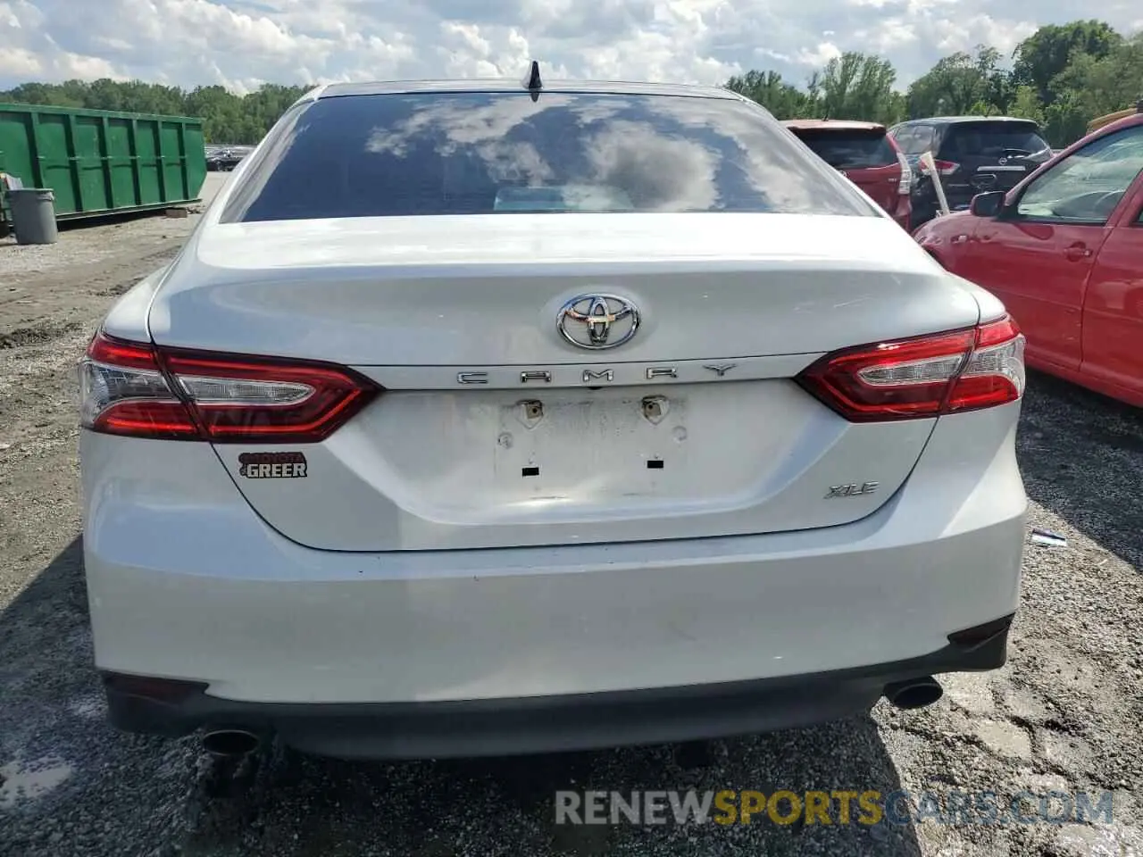 6 Photograph of a damaged car 4T1BZ1HK2KU032109 TOYOTA CAMRY 2019