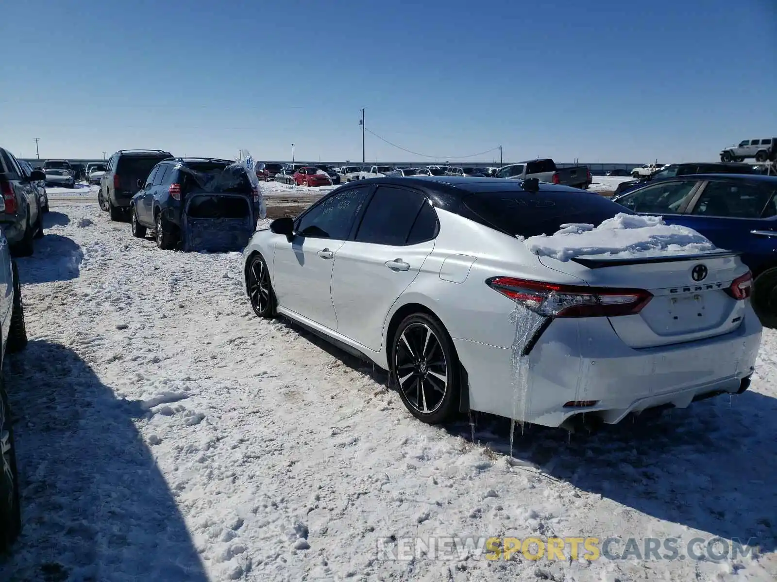 3 Photograph of a damaged car 4T1BZ1HK2KU032420 TOYOTA CAMRY 2019