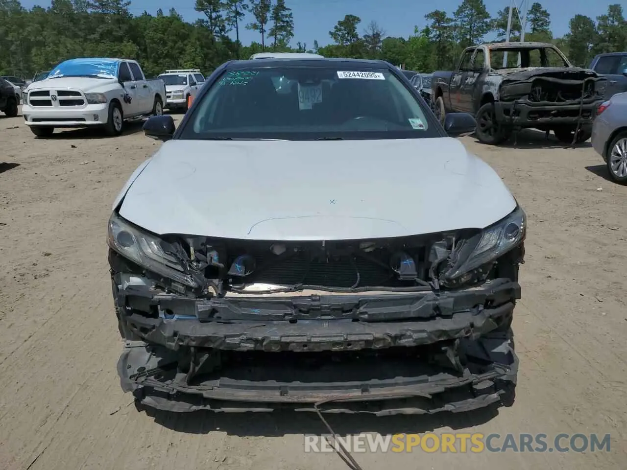 5 Photograph of a damaged car 4T1BZ1HK3KU022107 TOYOTA CAMRY 2019