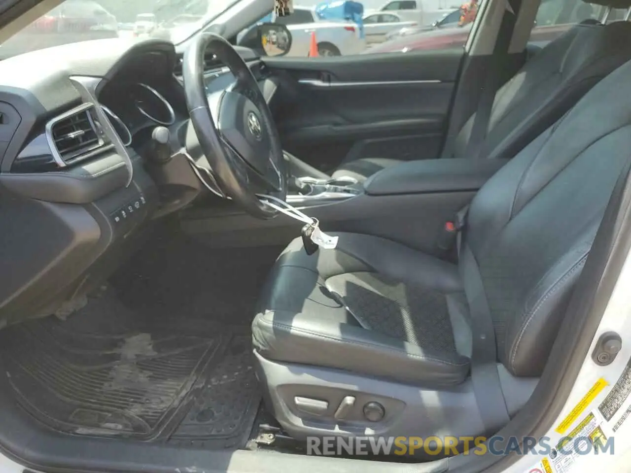 7 Photograph of a damaged car 4T1BZ1HK3KU022107 TOYOTA CAMRY 2019