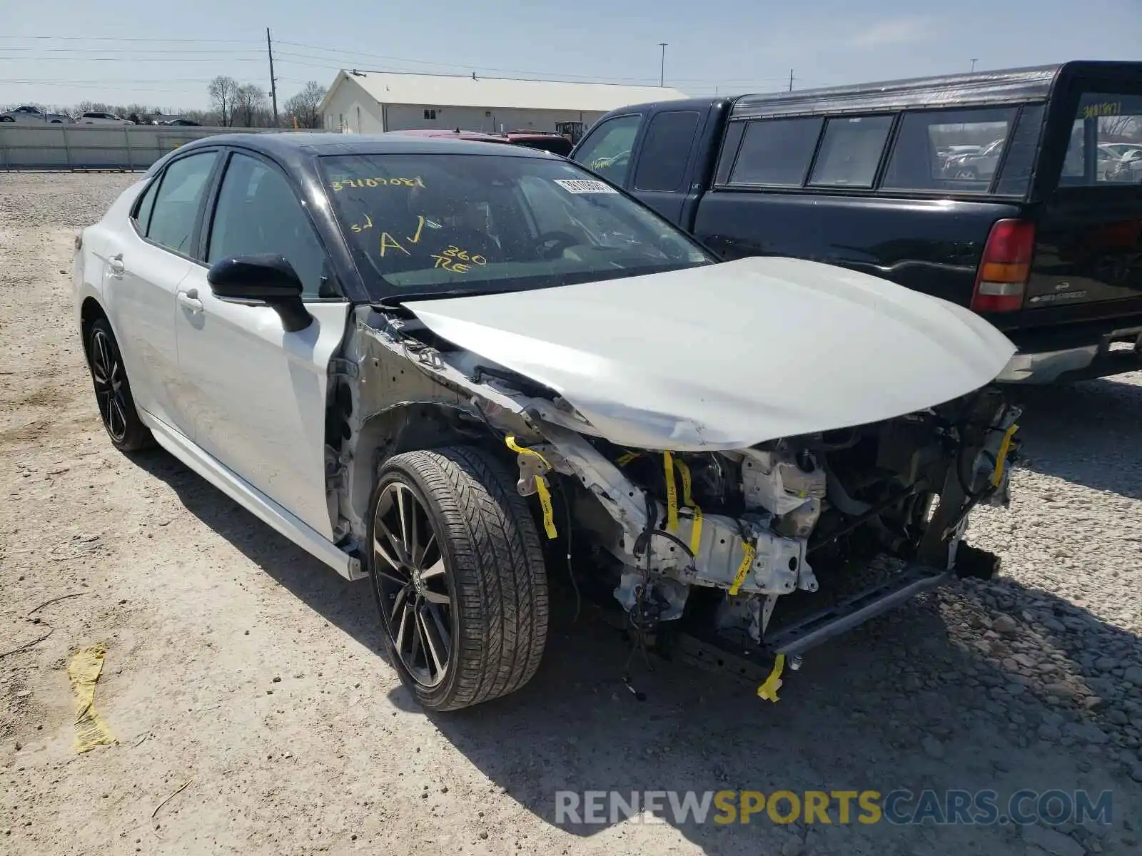 1 Photograph of a damaged car 4T1BZ1HK3KU023922 TOYOTA CAMRY 2019