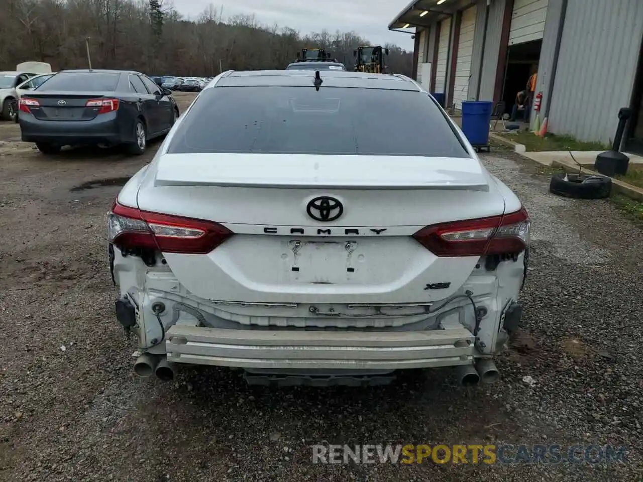 6 Photograph of a damaged car 4T1BZ1HK3KU026609 TOYOTA CAMRY 2019