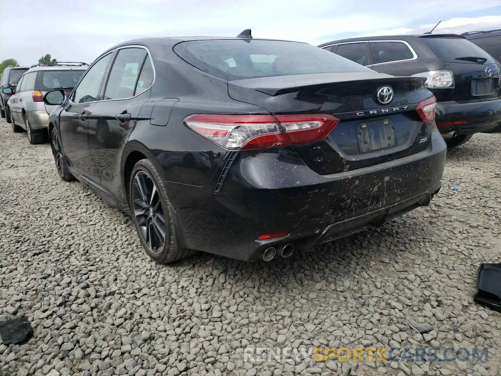 3 Photograph of a damaged car 4T1BZ1HK3KU027484 TOYOTA CAMRY 2019