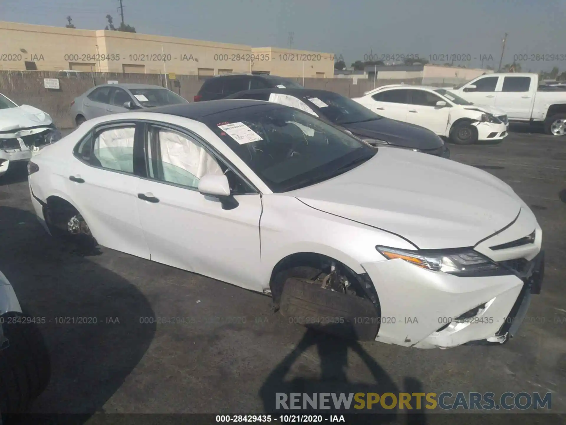 1 Photograph of a damaged car 4T1BZ1HK3KU027842 TOYOTA CAMRY 2019