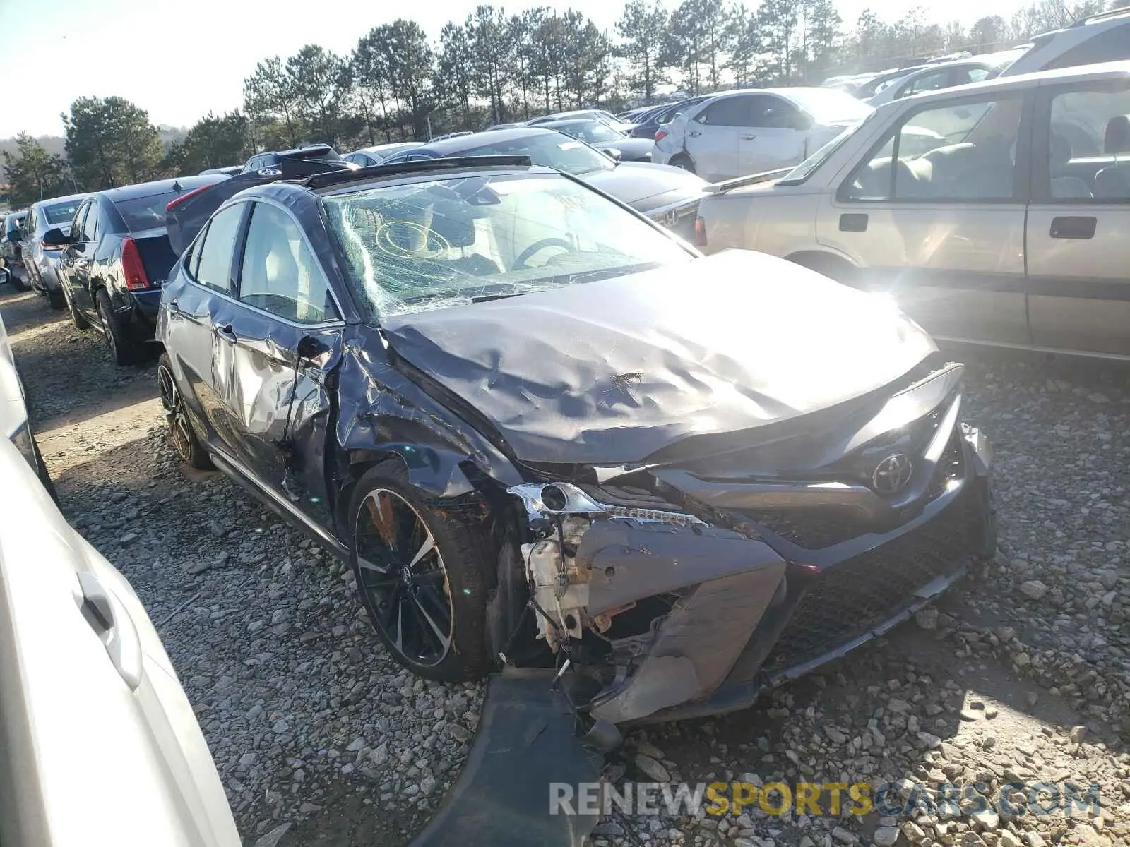 1 Photograph of a damaged car 4T1BZ1HK3KU028229 TOYOTA CAMRY 2019