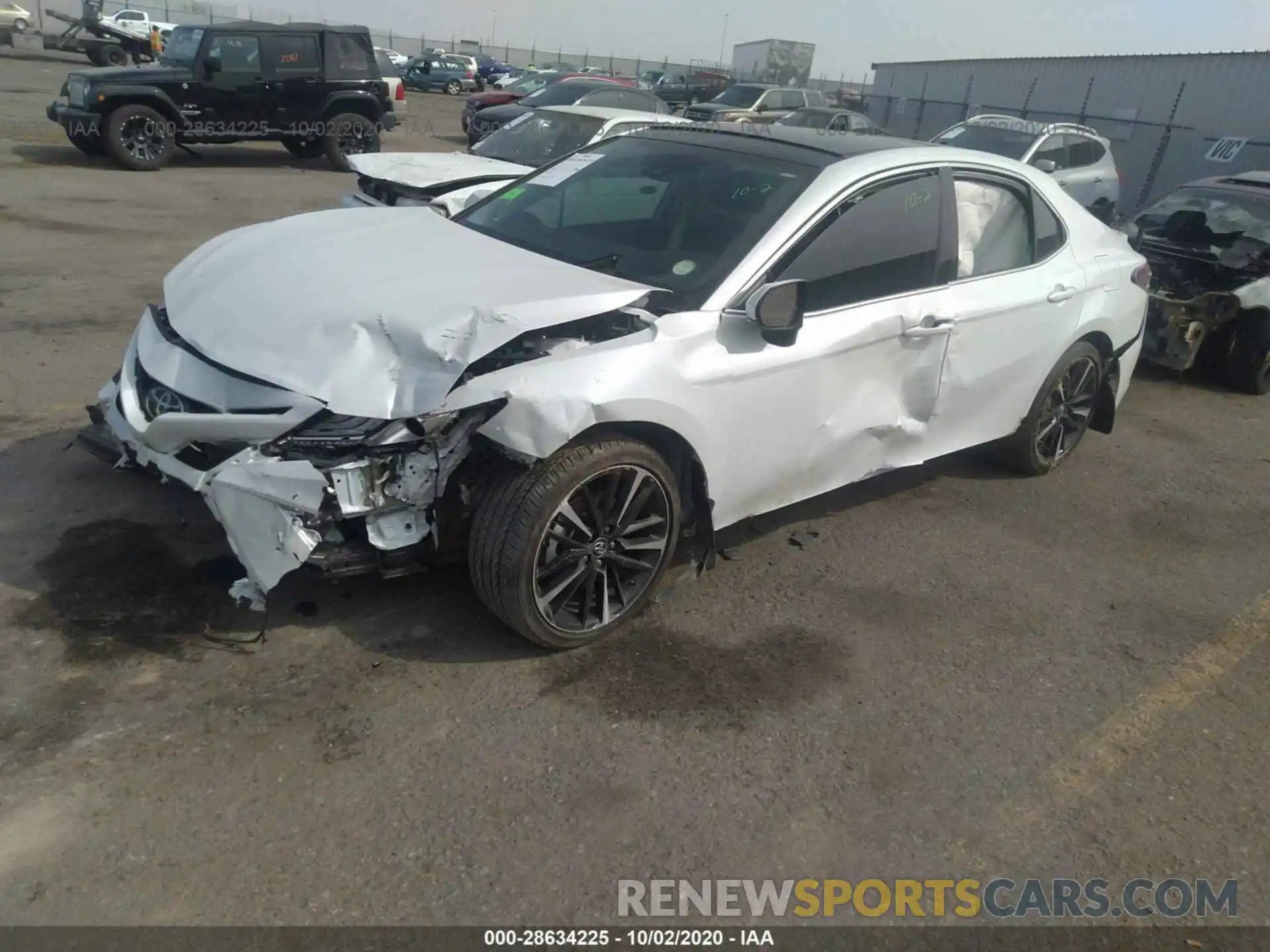 2 Photograph of a damaged car 4T1BZ1HK3KU032054 TOYOTA CAMRY 2019