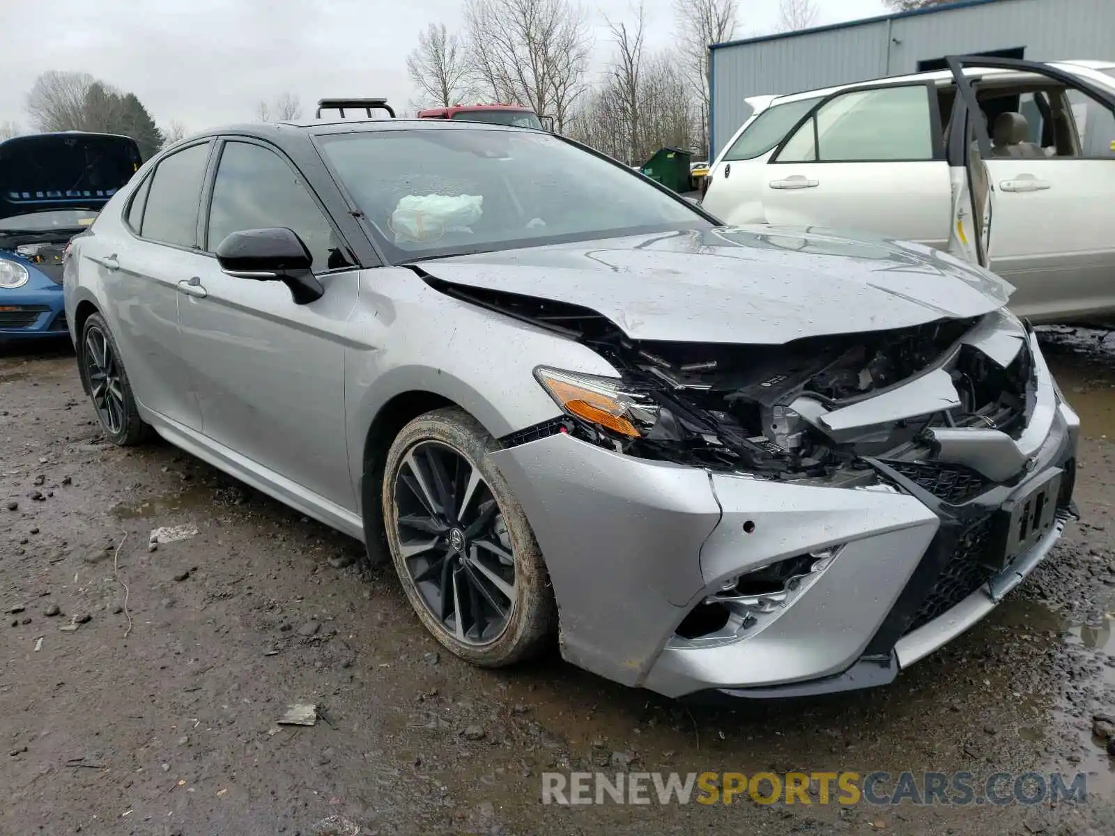 1 Photograph of a damaged car 4T1BZ1HK4KU021905 TOYOTA CAMRY 2019