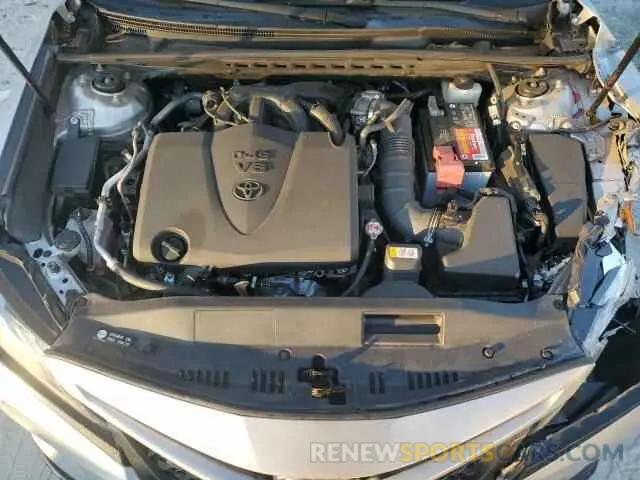 11 Photograph of a damaged car 4T1BZ1HK4KU022410 TOYOTA CAMRY 2019