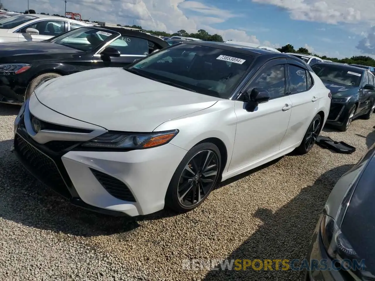 1 Photograph of a damaged car 4T1BZ1HK4KU024450 TOYOTA CAMRY 2019