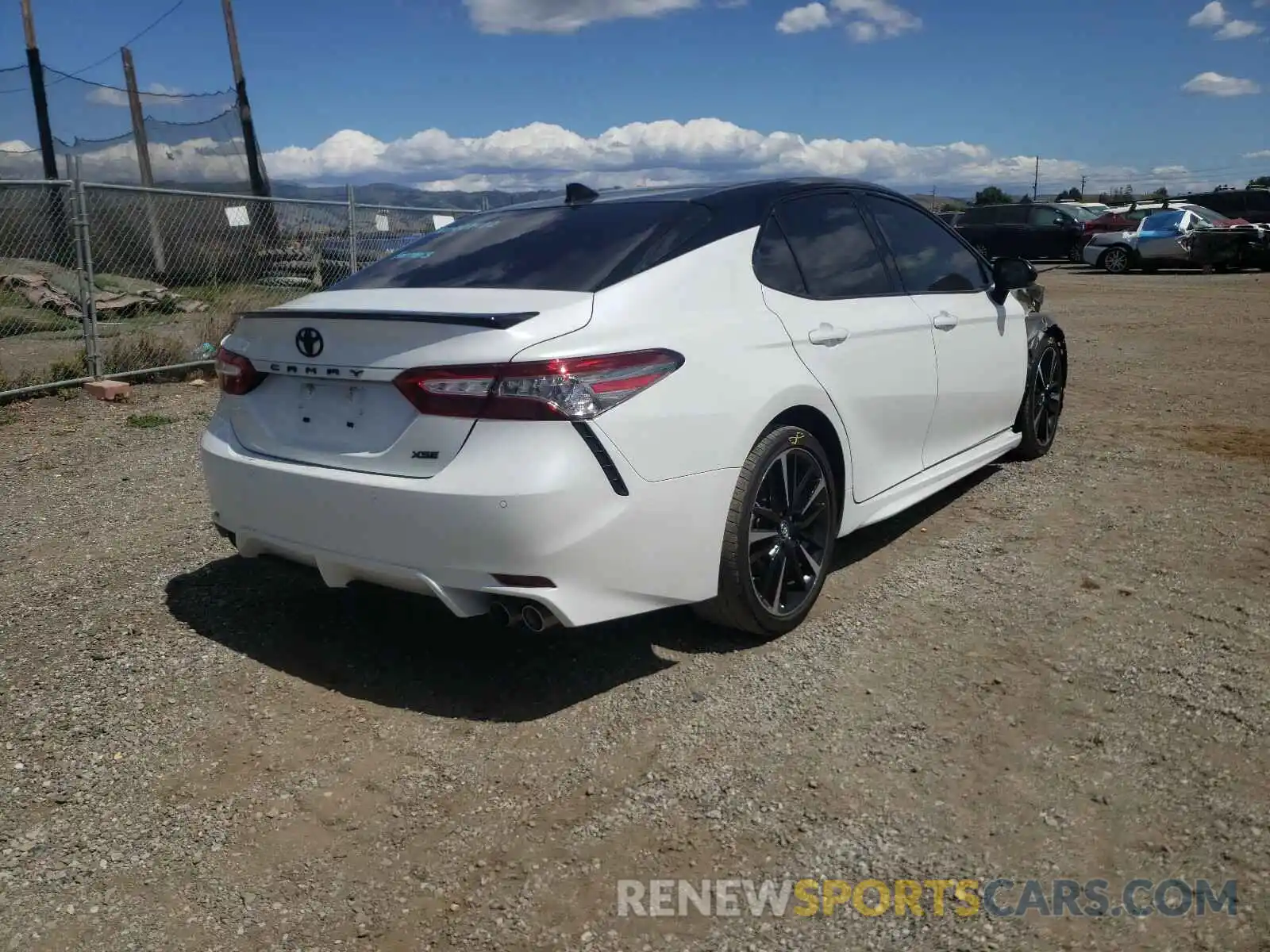 4 Photograph of a damaged car 4T1BZ1HK4KU026313 TOYOTA CAMRY 2019