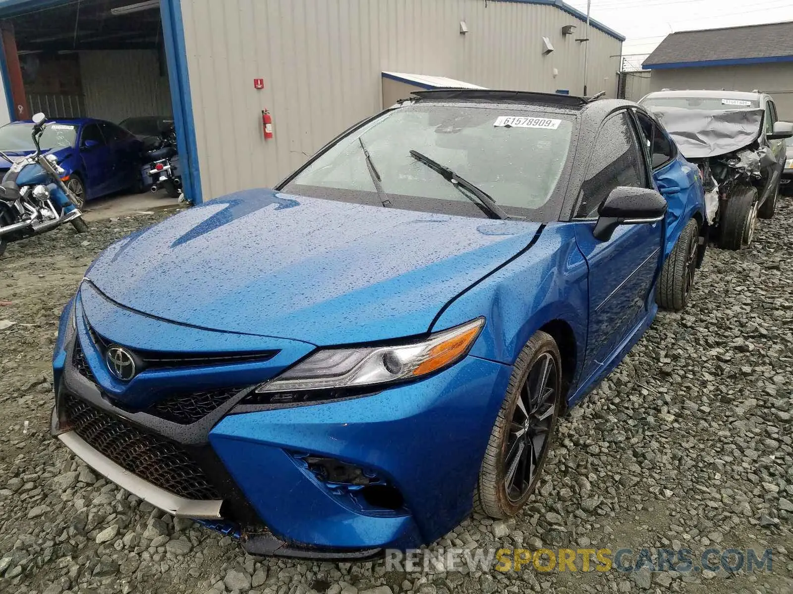 2 Photograph of a damaged car 4T1BZ1HK4KU032225 TOYOTA CAMRY 2019