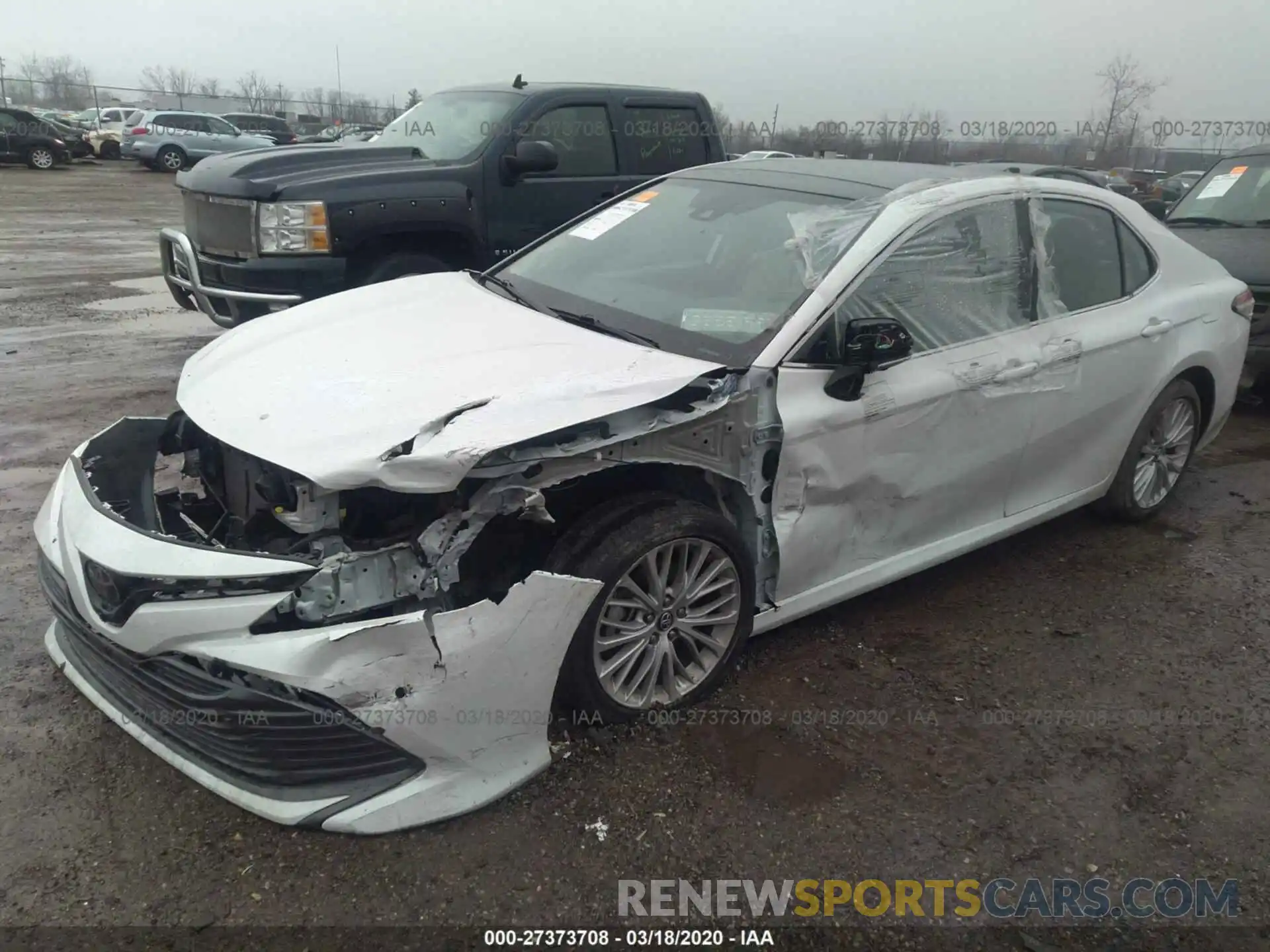 2 Photograph of a damaged car 4T1BZ1HK4KU507274 TOYOTA CAMRY 2019