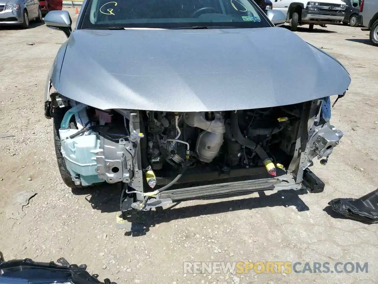 9 Photograph of a damaged car 4T1BZ1HK5KU022089 TOYOTA CAMRY 2019