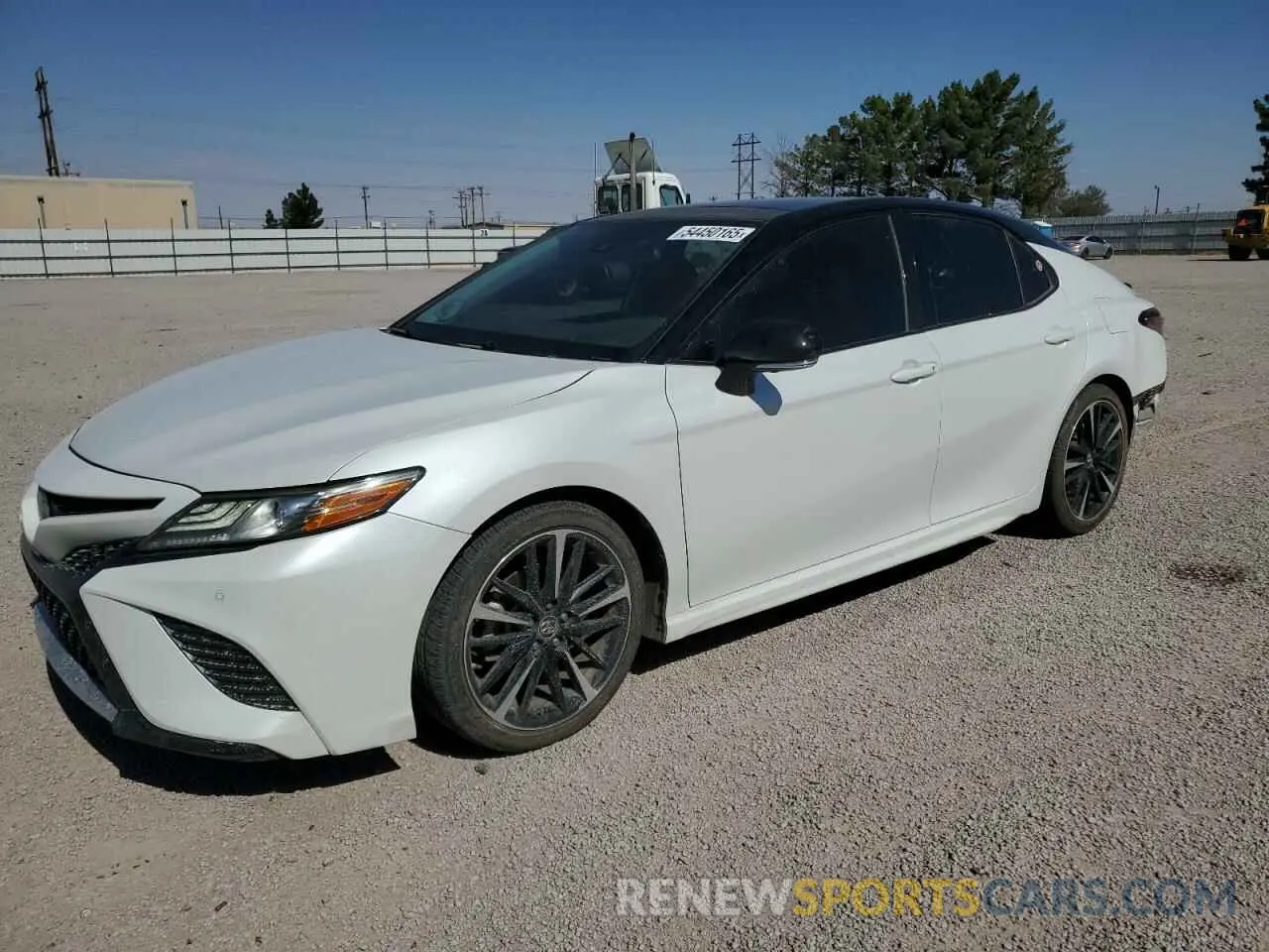 1 Photograph of a damaged car 4T1BZ1HK5KU024022 TOYOTA CAMRY 2019