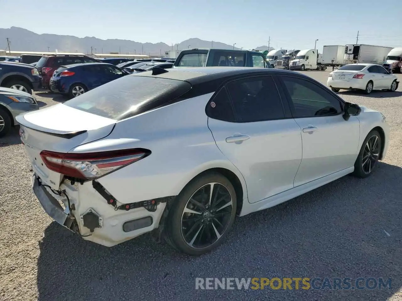 3 Photograph of a damaged car 4T1BZ1HK5KU024022 TOYOTA CAMRY 2019