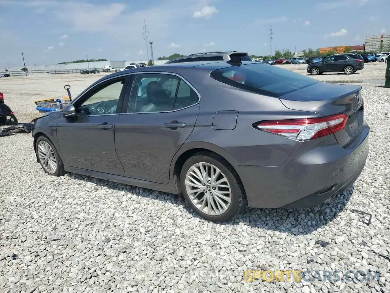 2 Photograph of a damaged car 4T1BZ1HK5KU027471 TOYOTA CAMRY 2019