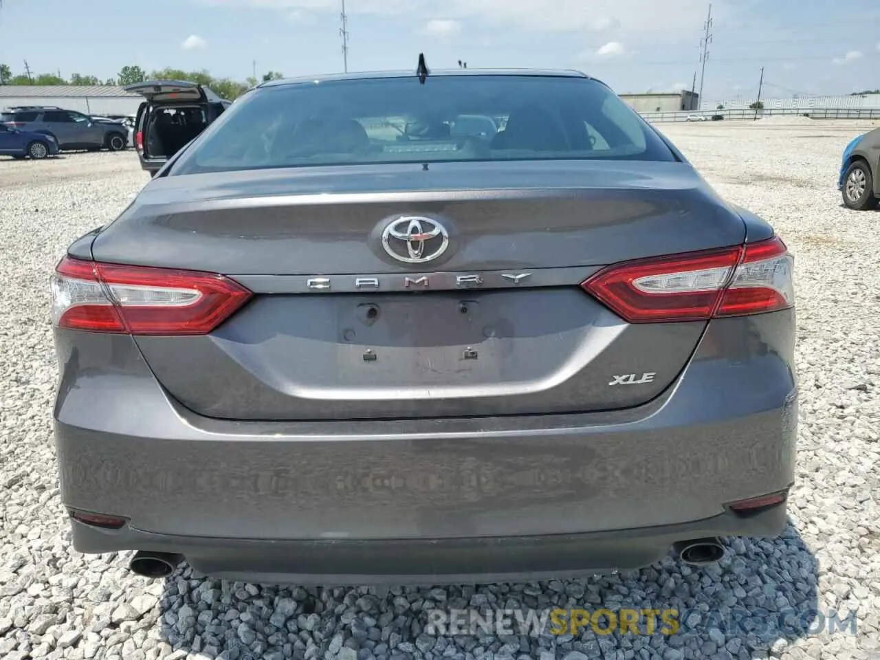 6 Photograph of a damaged car 4T1BZ1HK5KU027471 TOYOTA CAMRY 2019