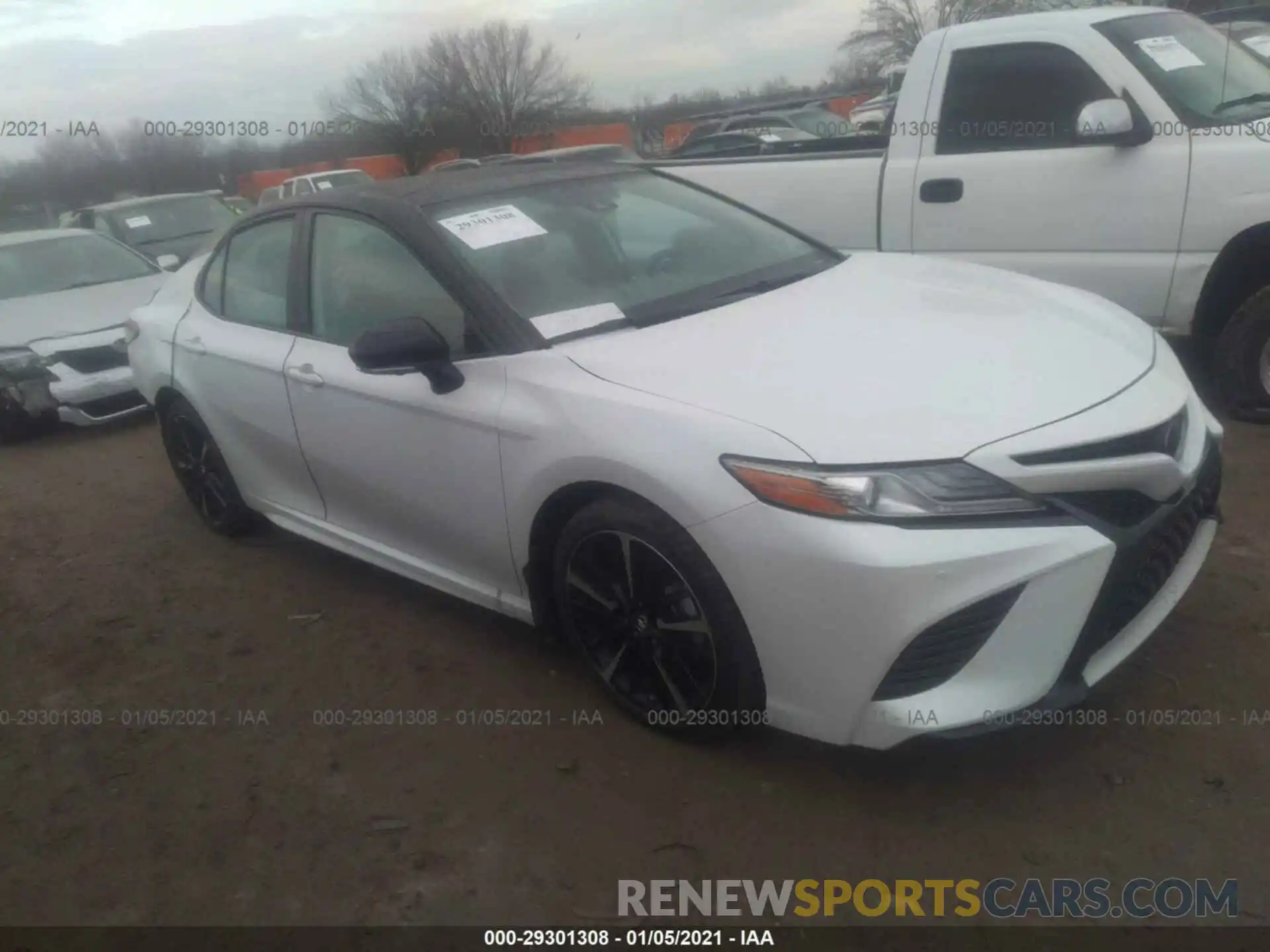 1 Photograph of a damaged car 4T1BZ1HK5KU031200 TOYOTA CAMRY 2019