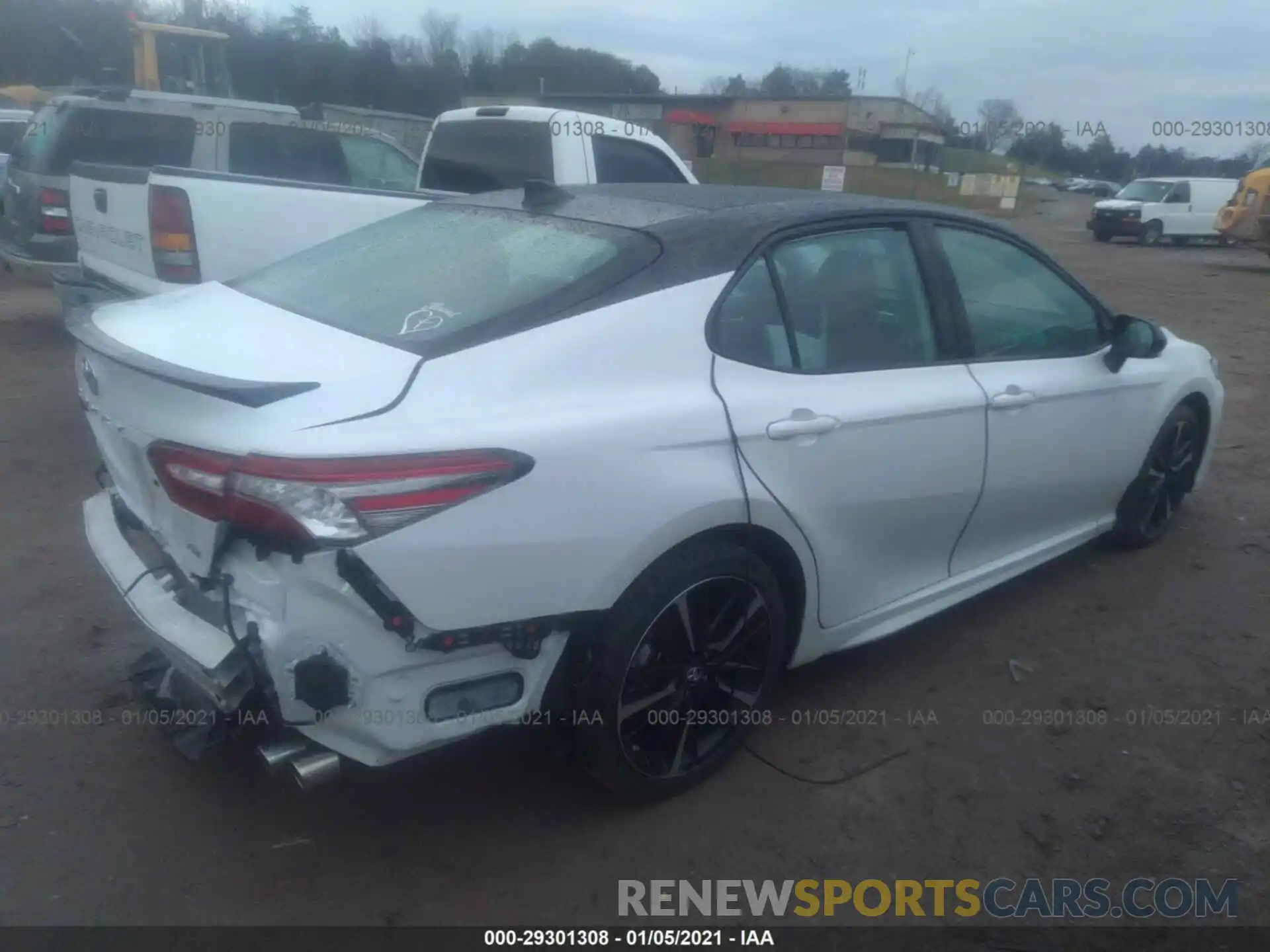 4 Photograph of a damaged car 4T1BZ1HK5KU031200 TOYOTA CAMRY 2019