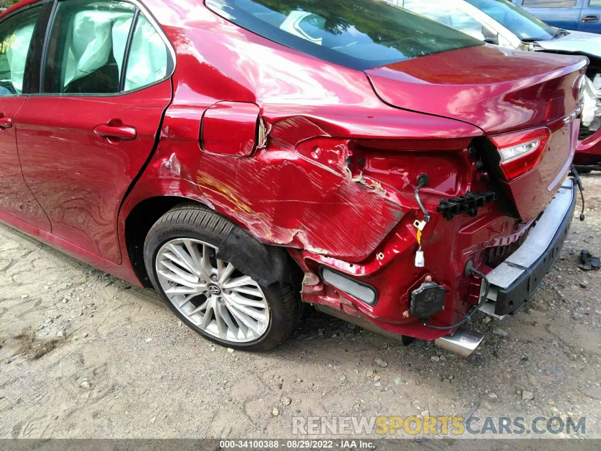 6 Photograph of a damaged car 4T1BZ1HK5KU507395 TOYOTA CAMRY 2019