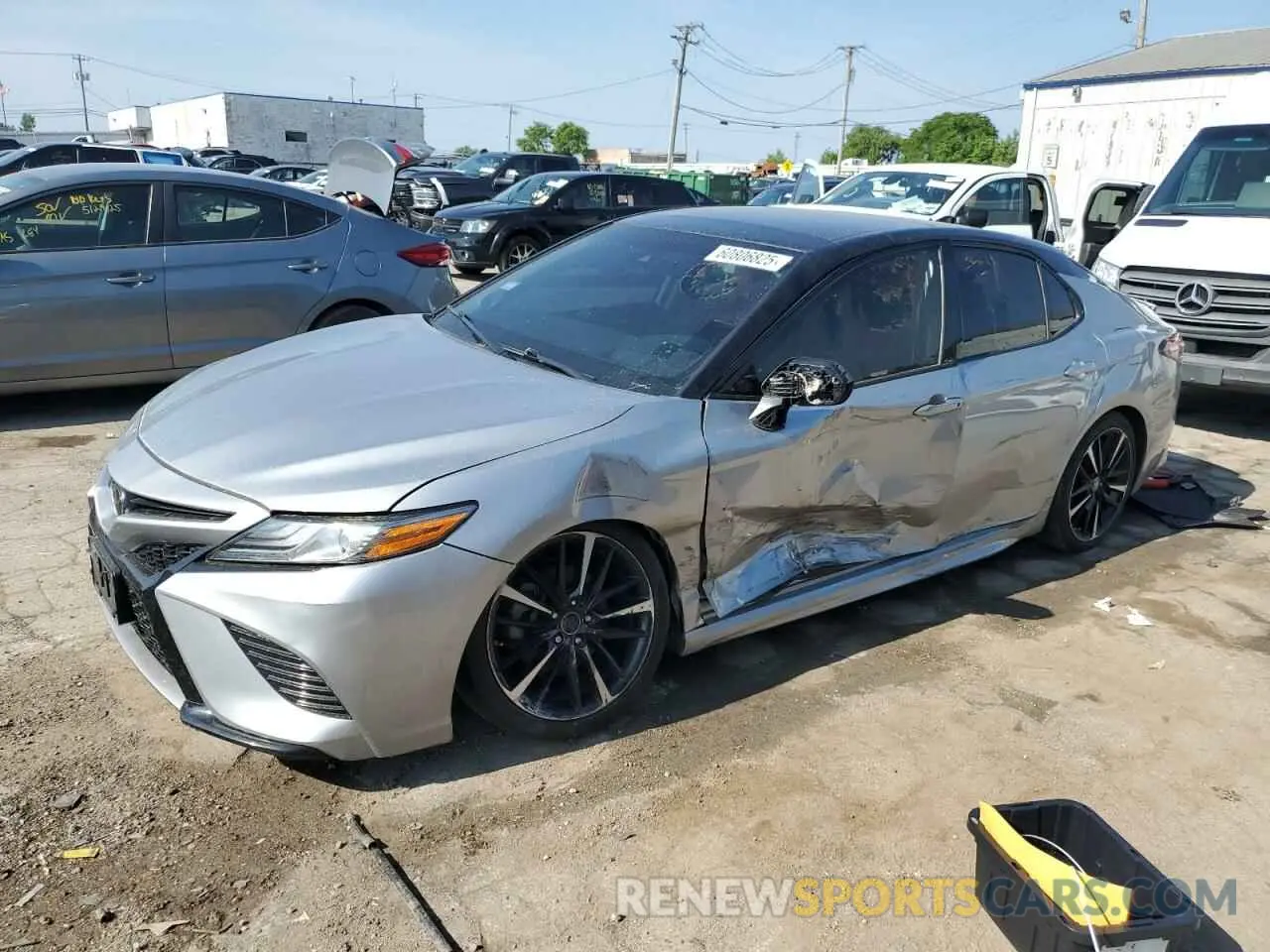 1 Photograph of a damaged car 4T1BZ1HK6KU024871 TOYOTA CAMRY 2019