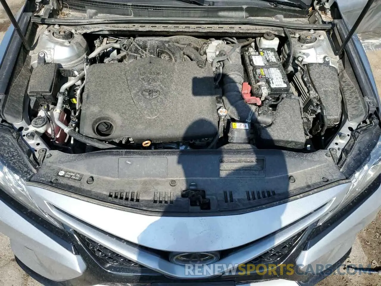 11 Photograph of a damaged car 4T1BZ1HK6KU024871 TOYOTA CAMRY 2019
