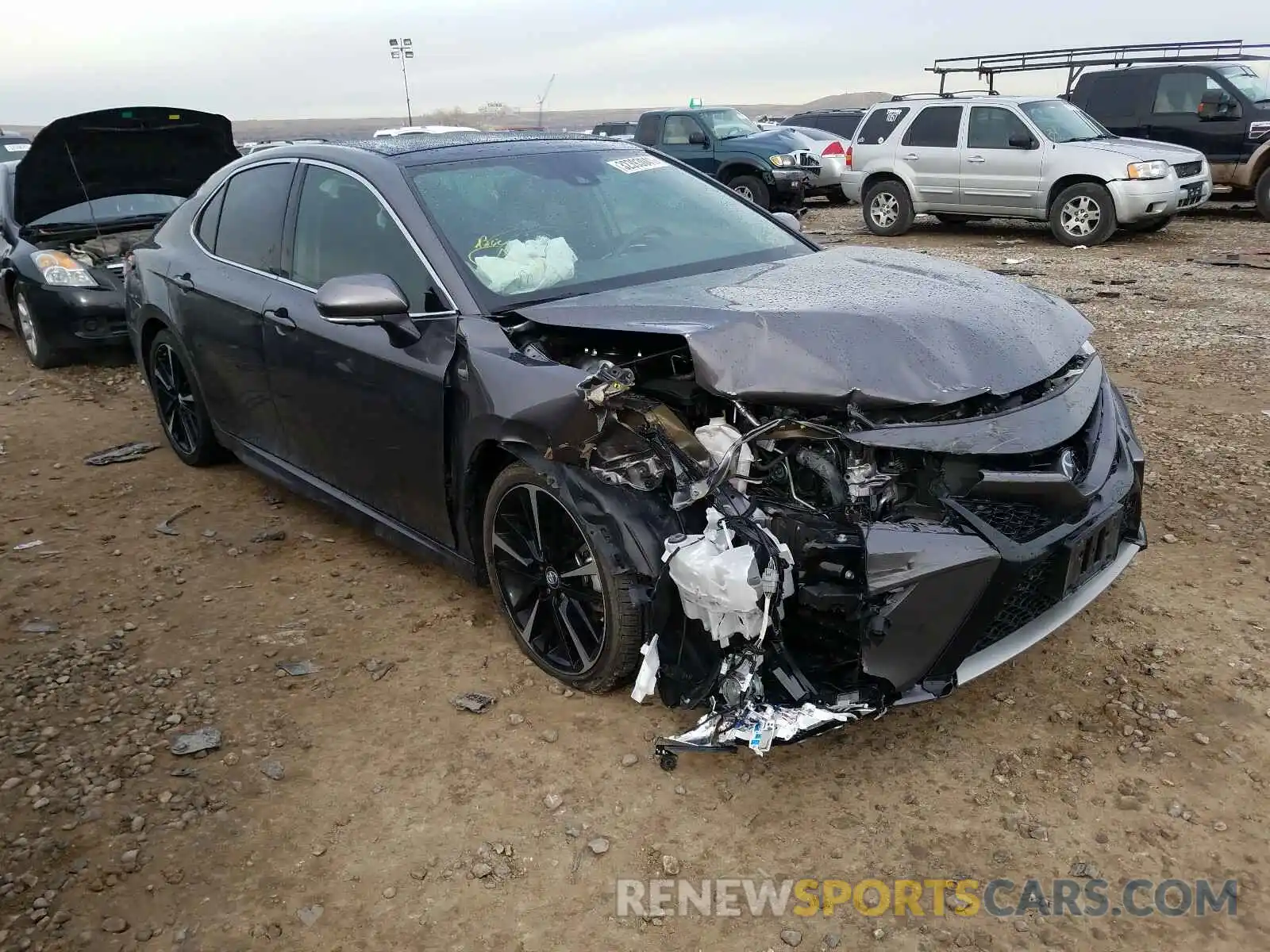 1 Photograph of a damaged car 4T1BZ1HK6KU030377 TOYOTA CAMRY 2019