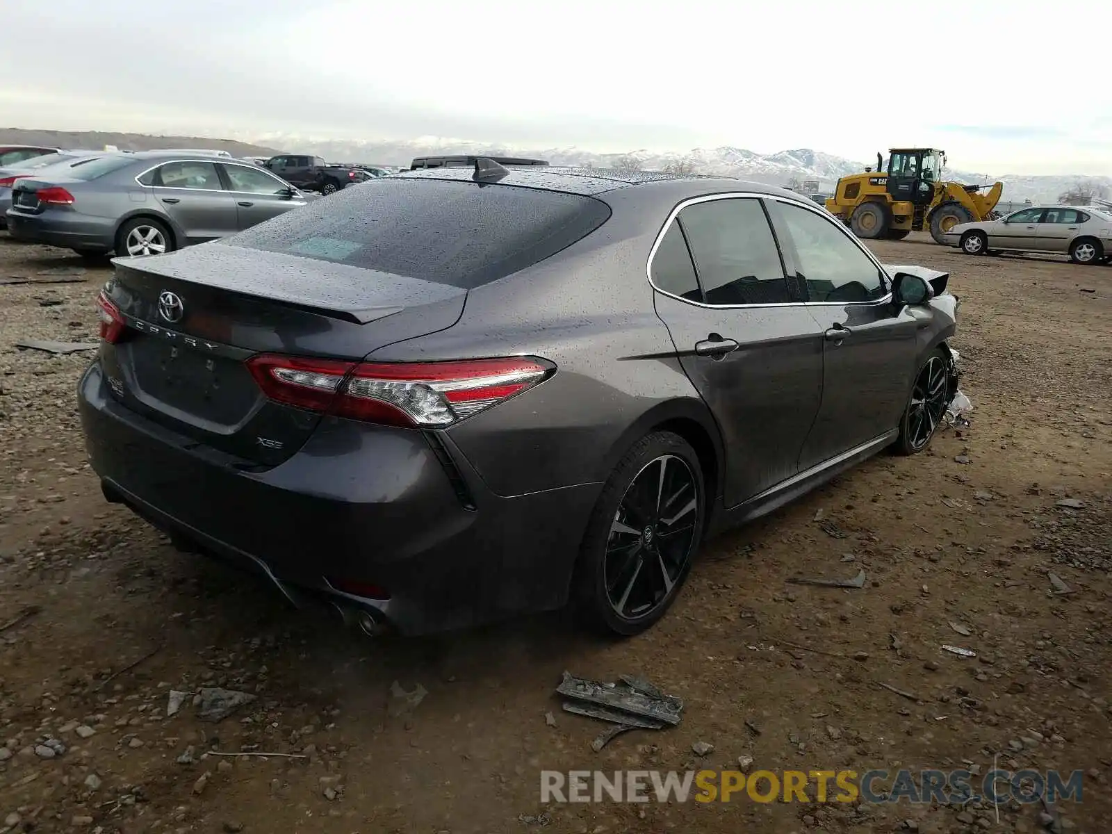 4 Photograph of a damaged car 4T1BZ1HK6KU030377 TOYOTA CAMRY 2019