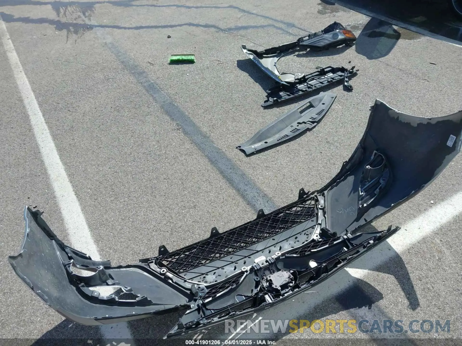 12 Photograph of a damaged car 4T1BZ1HK7KU025866 TOYOTA CAMRY 2019