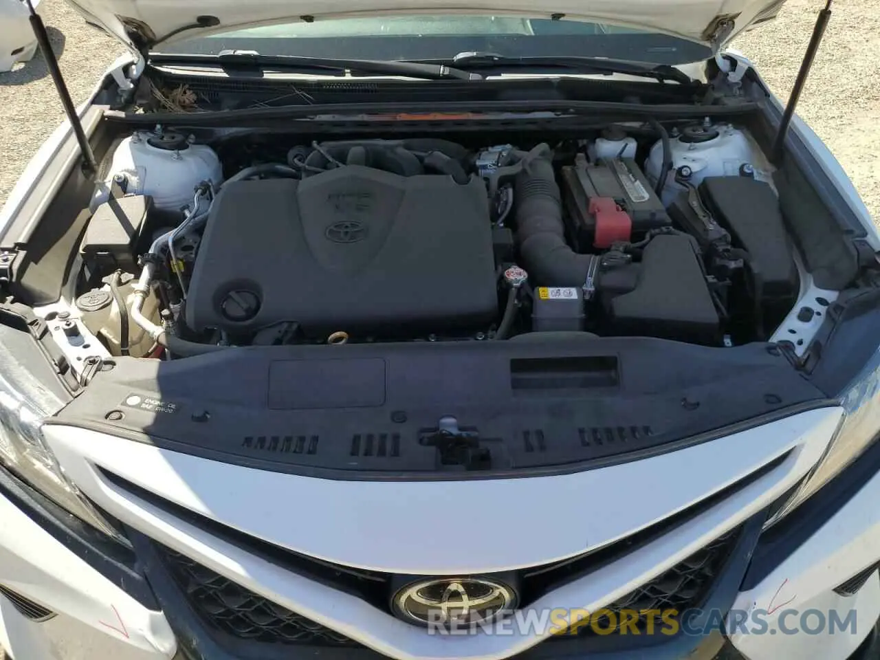 11 Photograph of a damaged car 4T1BZ1HK7KU027049 TOYOTA CAMRY 2019