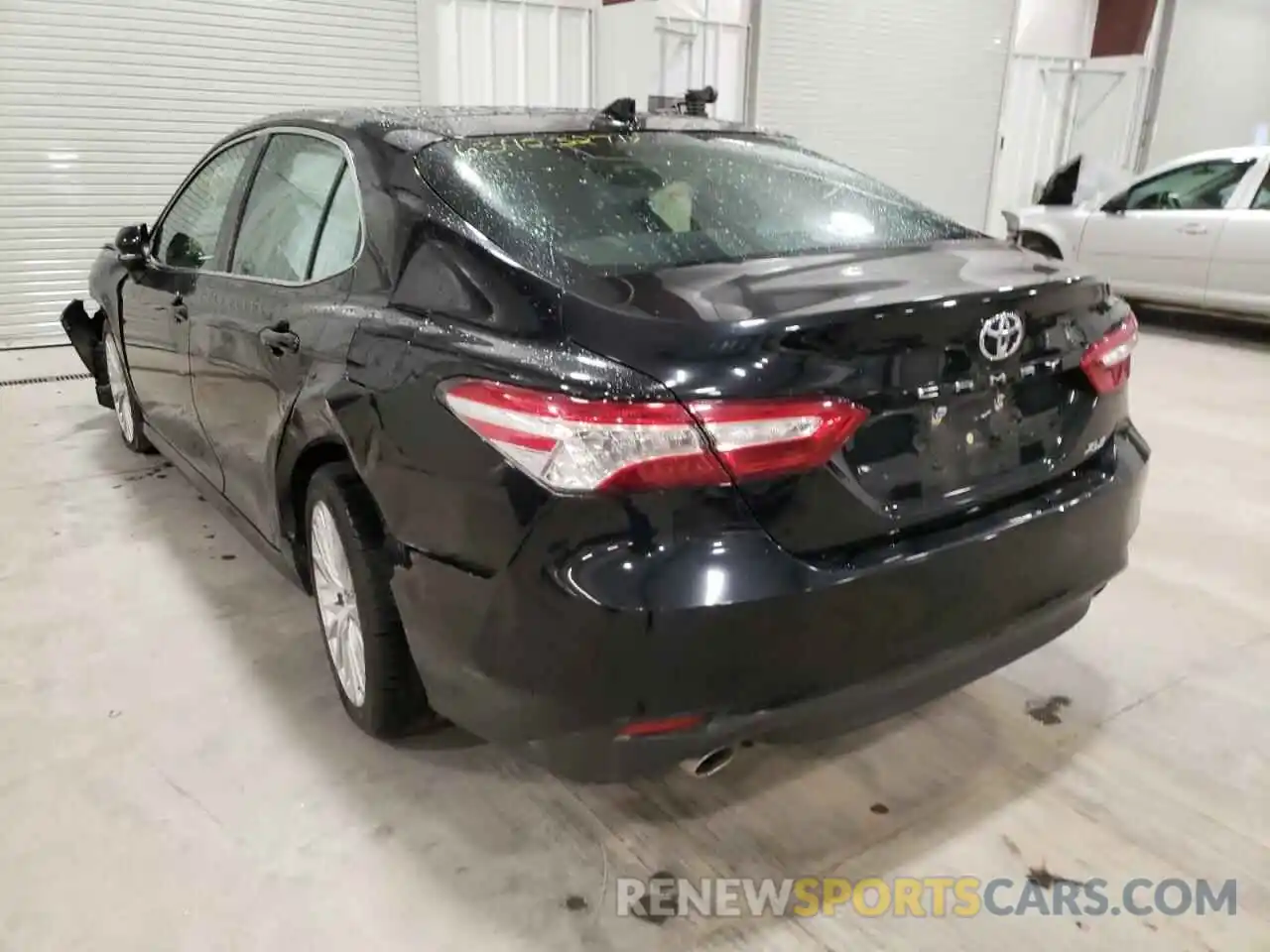 3 Photograph of a damaged car 4T1BZ1HK7KU028816 TOYOTA CAMRY 2019