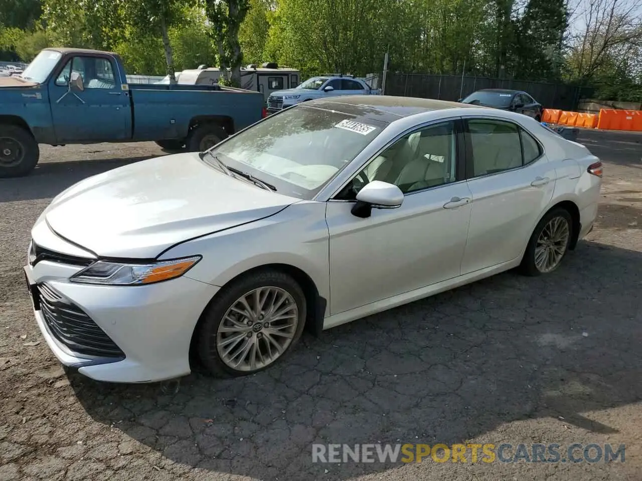 1 Photograph of a damaged car 4T1BZ1HK7KU507351 TOYOTA CAMRY 2019