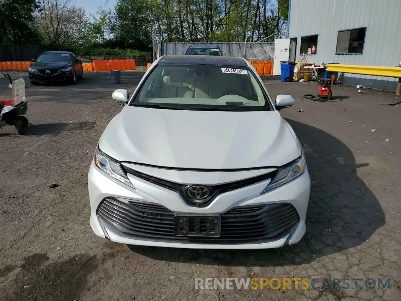 5 Photograph of a damaged car 4T1BZ1HK7KU507351 TOYOTA CAMRY 2019