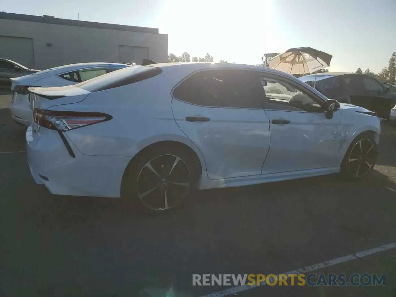 3 Photograph of a damaged car 4T1BZ1HK7KU507480 TOYOTA CAMRY 2019