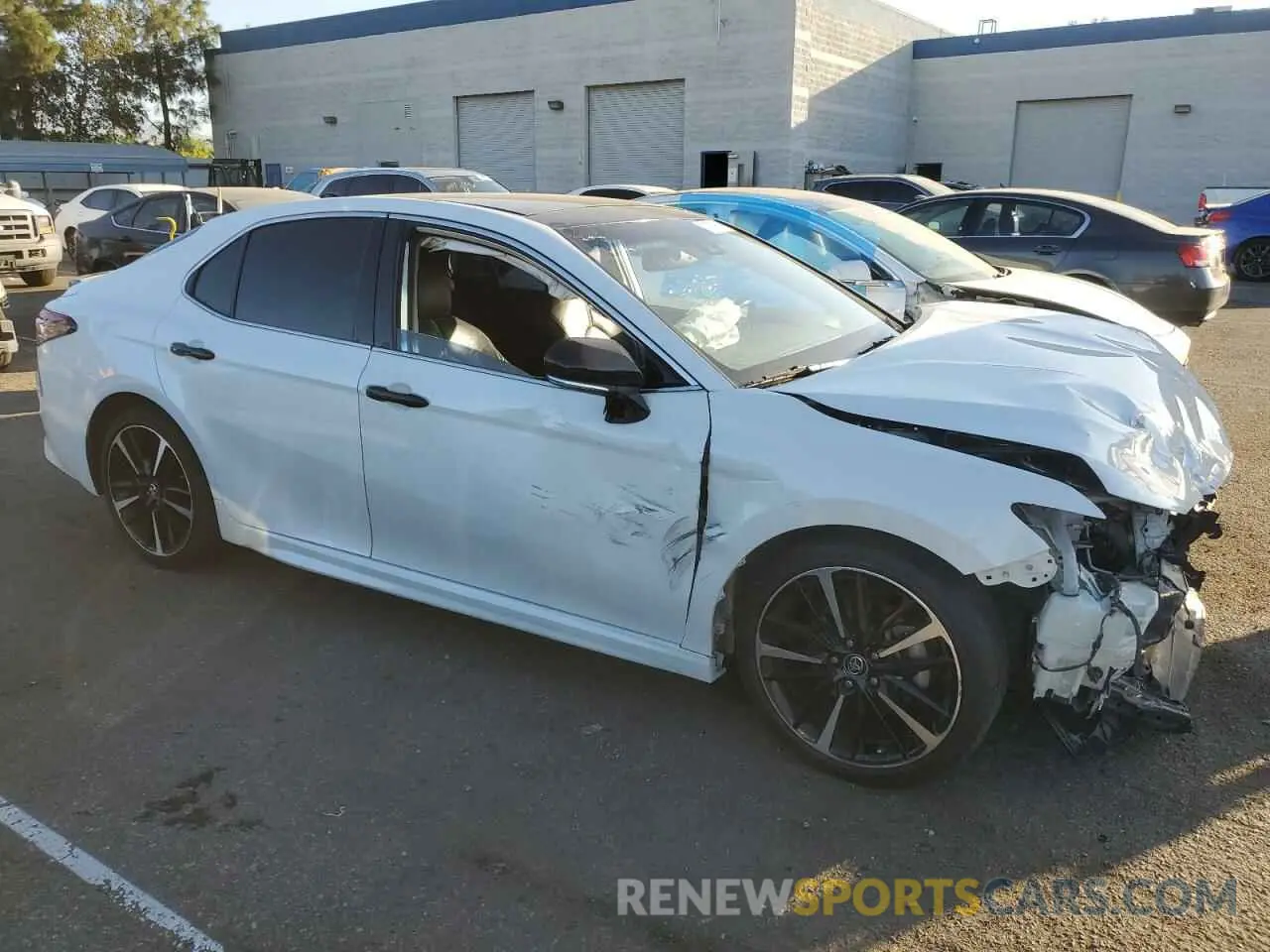 4 Photograph of a damaged car 4T1BZ1HK7KU507480 TOYOTA CAMRY 2019