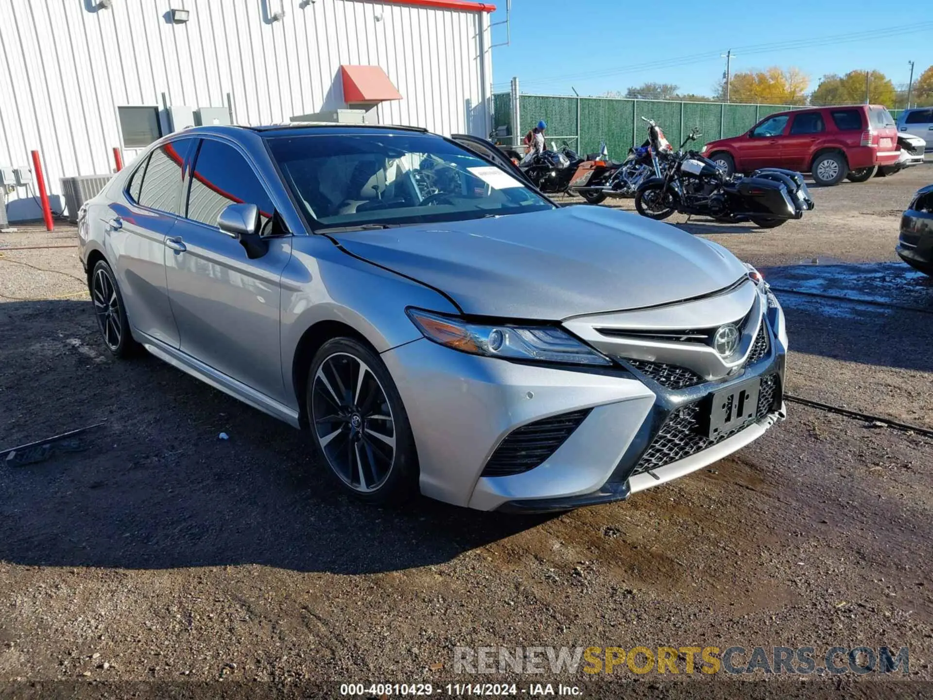 1 Photograph of a damaged car 4T1BZ1HK8KU023768 TOYOTA CAMRY 2019