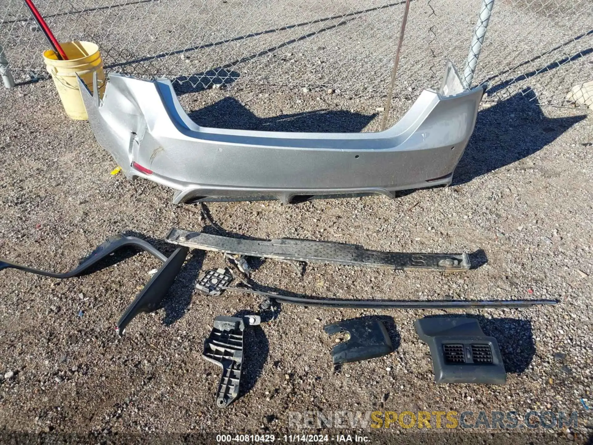 12 Photograph of a damaged car 4T1BZ1HK8KU023768 TOYOTA CAMRY 2019